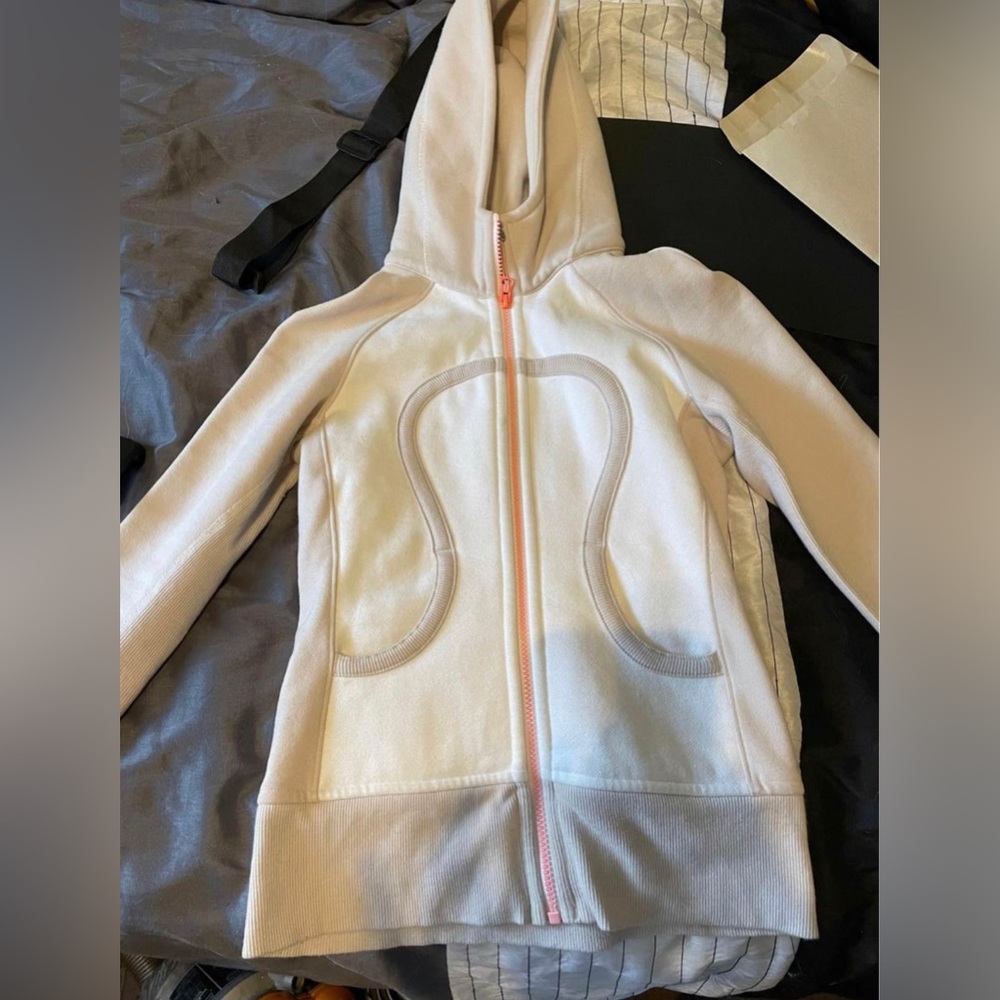 Lululemon Sweater